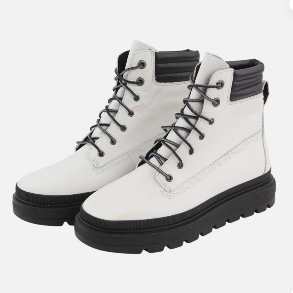 Timberland Women's Ray City 6" Waterproof Leather Lace-Up Boots 🌙!
